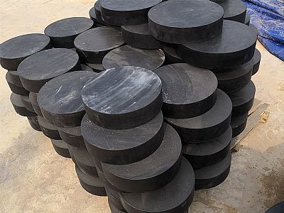 洪山区板式橡胶支座由若干层橡胶片与薄钢板经加压硫化